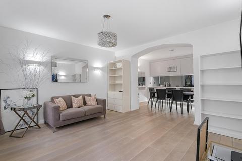 3 bedroom apartment to rent, Cromwell Road, London, SW7
