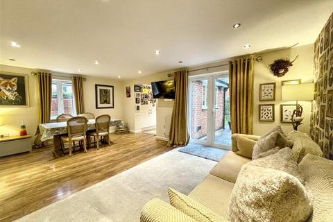 4 bedroom detached house for sale, Goldfinch Road, Uppingham, Oakham