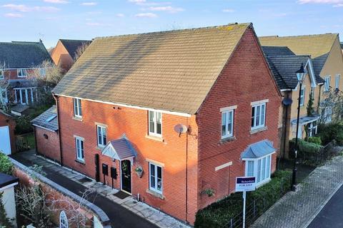 4 bedroom detached house for sale, Goldfinch Road, Uppingham, Oakham