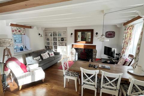 undefined, Embridge, Dartmouth