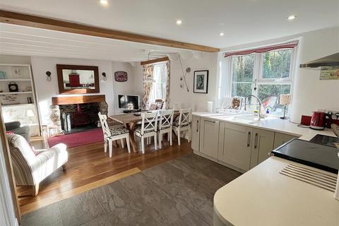 undefined, Embridge, Dartmouth