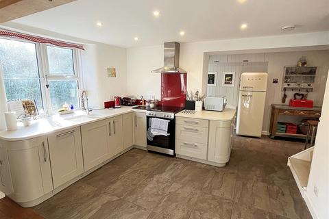 undefined, Embridge, Dartmouth