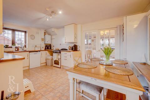 undefined, Laburnum Avenue, Keyworth, Nottingham