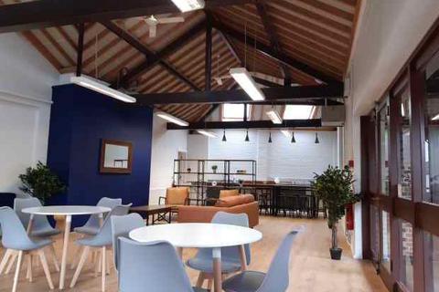 Office to rent, 6 Brighton Rd Horsham RH13 5BB