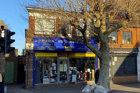 Retail property (high street) to rent, 37 The St Ashtead KT21 1AA