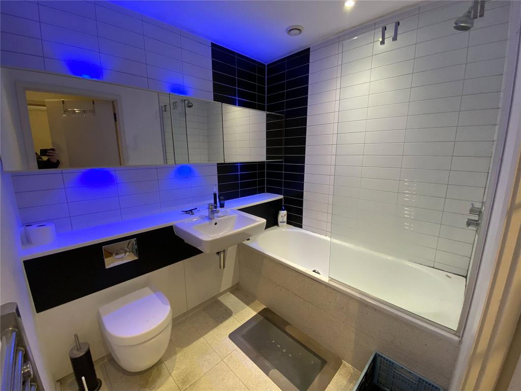 Room 2 Bathroom