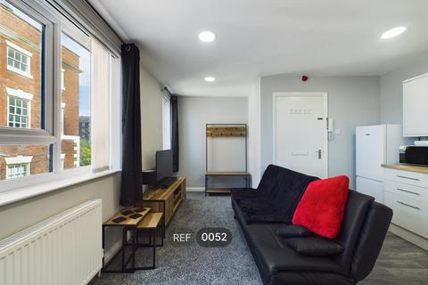 1 bedroom flat to rent, Lawson Court, 198 High Street, Hull, HU1 1HA