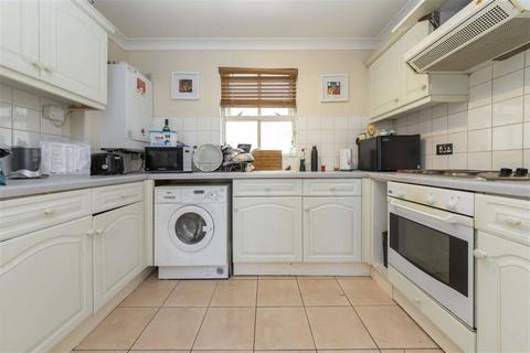 2 bedroom flat to rent, Haberdasher Street, London N1