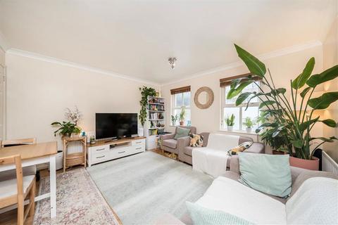2 bedroom flat to rent, Haberdasher Street, London N1