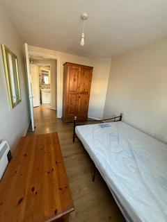 undefined, Perkin Close, Hounslow TW3