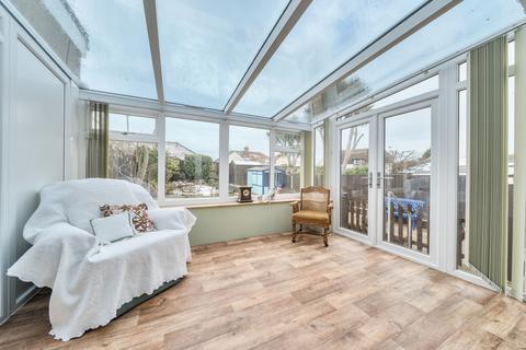 2 bedroom bungalow for sale, Cockmannings Road, Orpington BR5