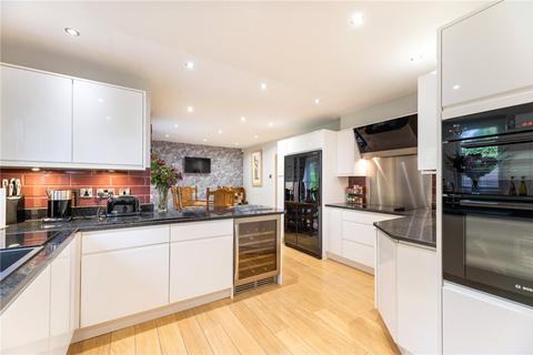 5 bedroom detached house for sale, Cupstone Close, East Morton, BD20