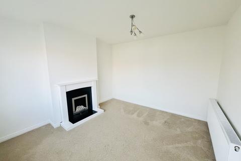 2 bedroom semi-detached house to rent, 15 Norfolk Avenue