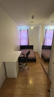 1 bedroom in a house share to rent, Colwick Road, Nottingham NG2