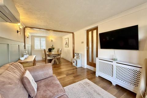 2 bedroom semi-detached house for sale, Loves Walk, Writtle, Chelmsford
