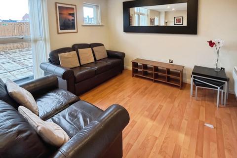 2 bedroom duplex to rent, Bottle Bank, Gateshead, NE8