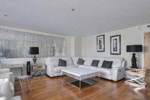 3 bedroom duplex for sale, Visage Apartments, Winchester Road, London