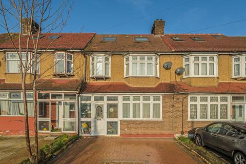 undefined, Links Avenue, Morden SM4