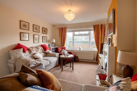 2 bedroom semi-detached bungalow for sale, Oakway, Wellingborough