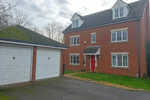 5 bedroom detached house to rent, The Oaks, Whitstable, Kent, CT5