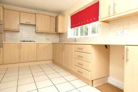5 bedroom detached house to rent, The Oaks, Whitstable, Kent, CT5