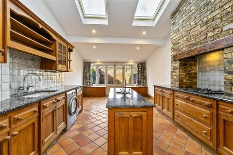 3 bedroom terraced house to rent, Old Palace Lane, Richmond, TW9