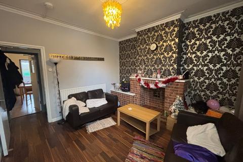 undefined, Radford Boulevard, Nottingham, Nottinghamshire, NG7