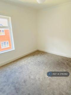 2 bedroom terraced house to rent, Thomas Street, Atherton, Manchester, M46