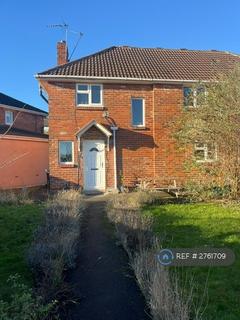 2 bedroom semi-detached house to rent, Rookwood Road, Leeds, LS9