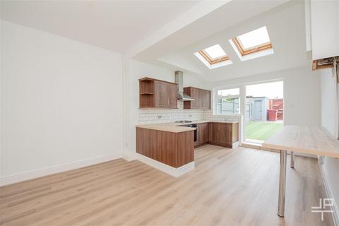 2 bedroom terraced house for sale, Morris Green Lane, Bolton BL3