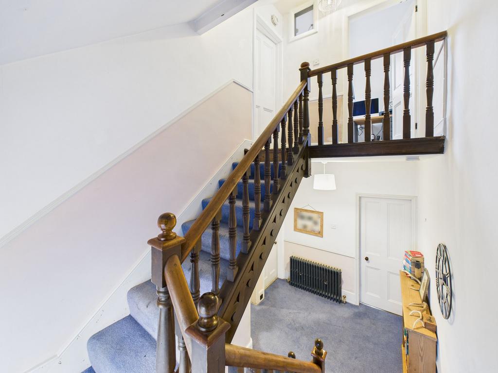 Second floor half landing