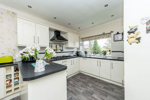 2 bedroom semi-detached bungalow for sale, Hanson Road, Meltham, Holmfirth, HD9