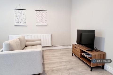 2 bedroom flat to rent, Alderson Road, Liverpool, L15