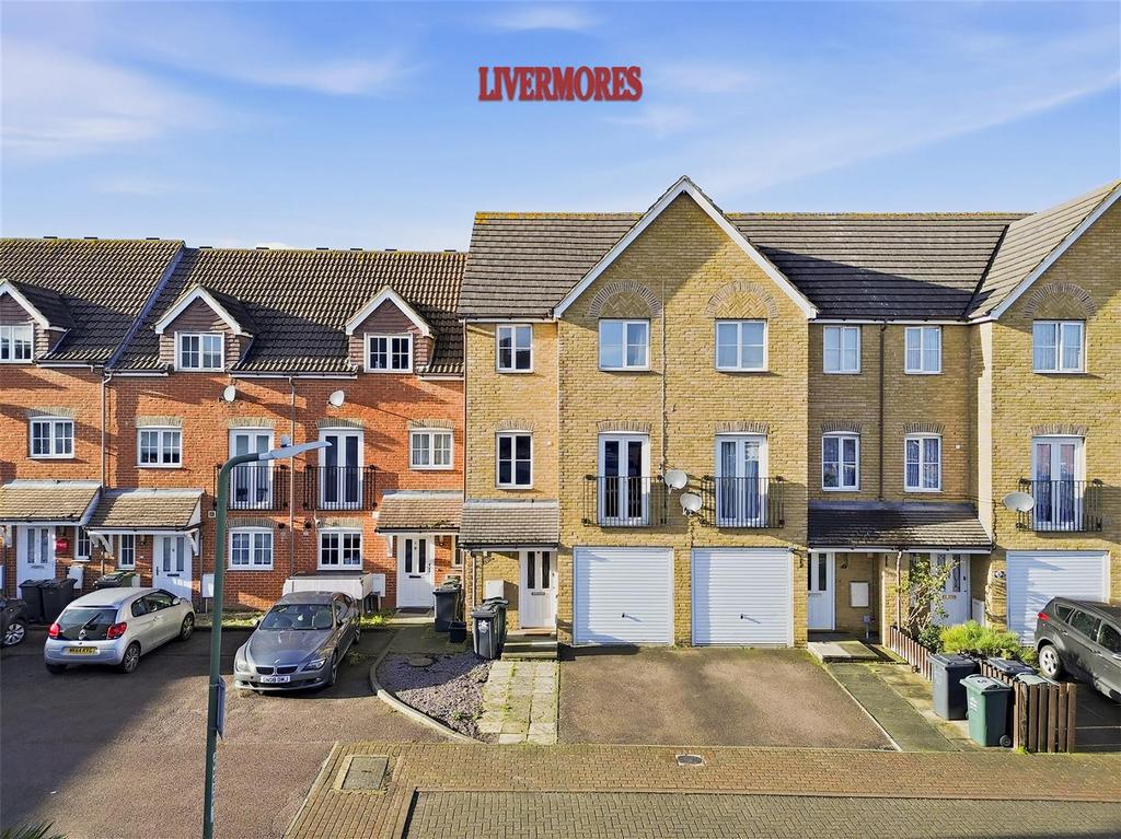 Photos-133dp.jpg