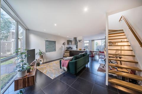 3 bedroom terraced house for sale, Templemere, Weybridge, KT13