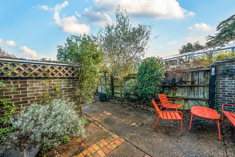 3 bedroom terraced house for sale, Templemere, Weybridge, KT13