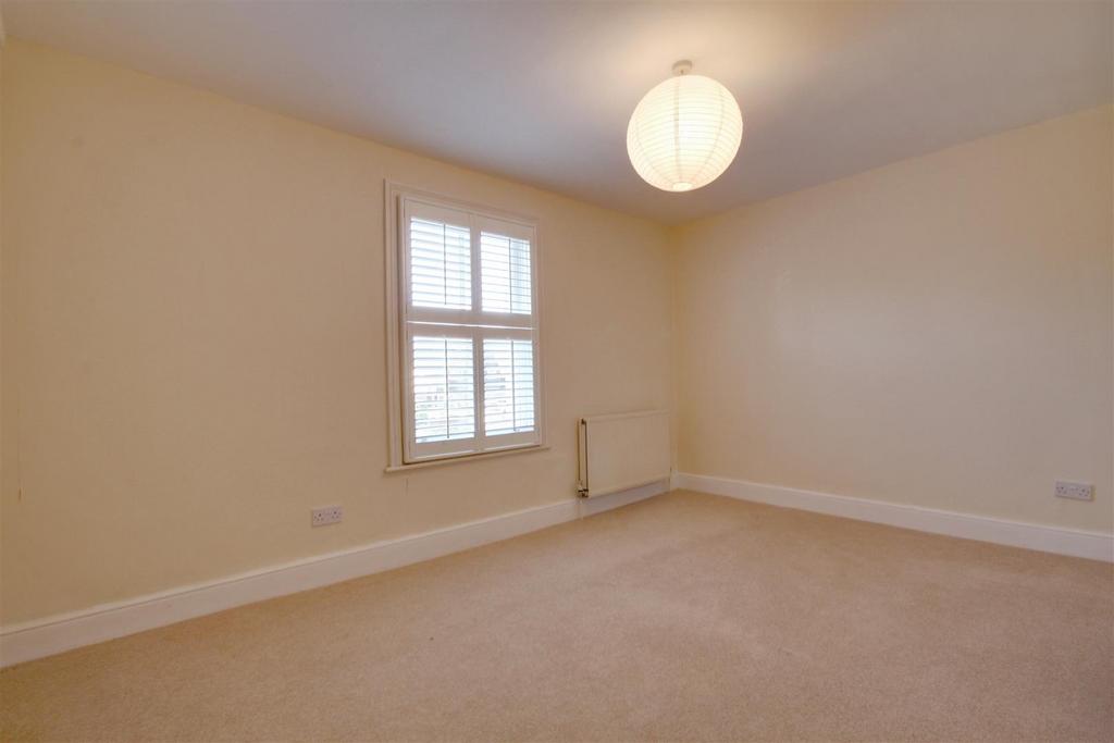Bedroom 2.jpg