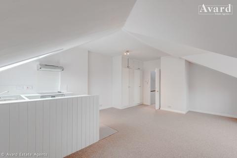 Studio to rent, Stanford Road, Brighton BN1