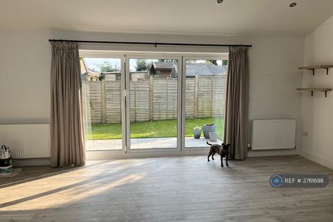 2 bedroom bungalow to rent, Arle Rd, Gloucestershire, GL51