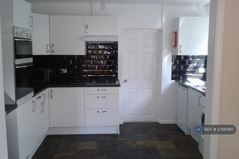 undefined, Raymond Crescent, Guildford, GU2