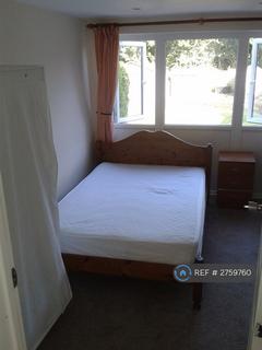 undefined, Raymond Crescent, Guildford, GU2