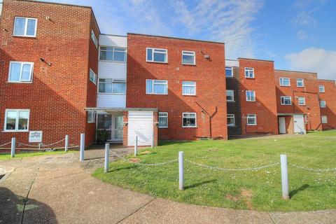 2 bedroom apartment for sale - Timberlaine Road, Pevensey BN24