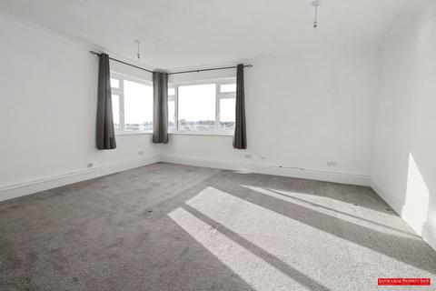 2 bedroom apartment for sale, Timberlaine Road, Pevensey BN24