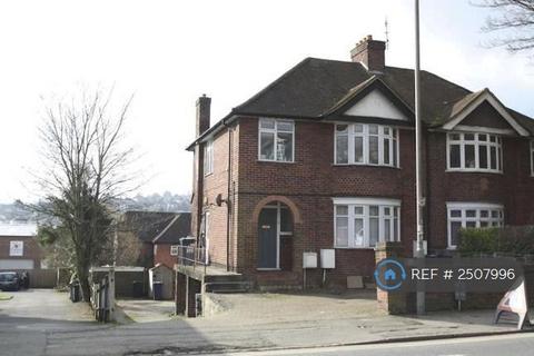 1 bedroom flat to rent, West Wycombe Road, High Wycombe, HP12