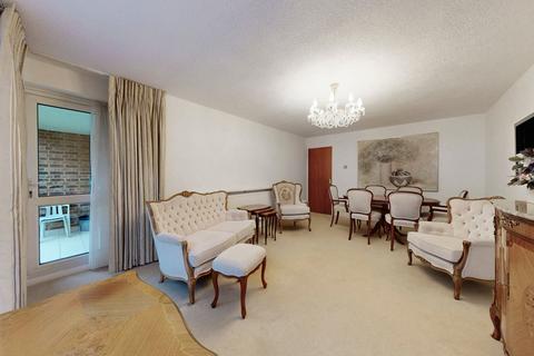 2 bedroom apartment for sale, Aran Drive, Stanmore, HA7
