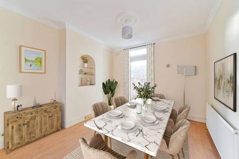 4 bedroom terraced house for sale, Fernbrook Road, Hither Green, London, SE13