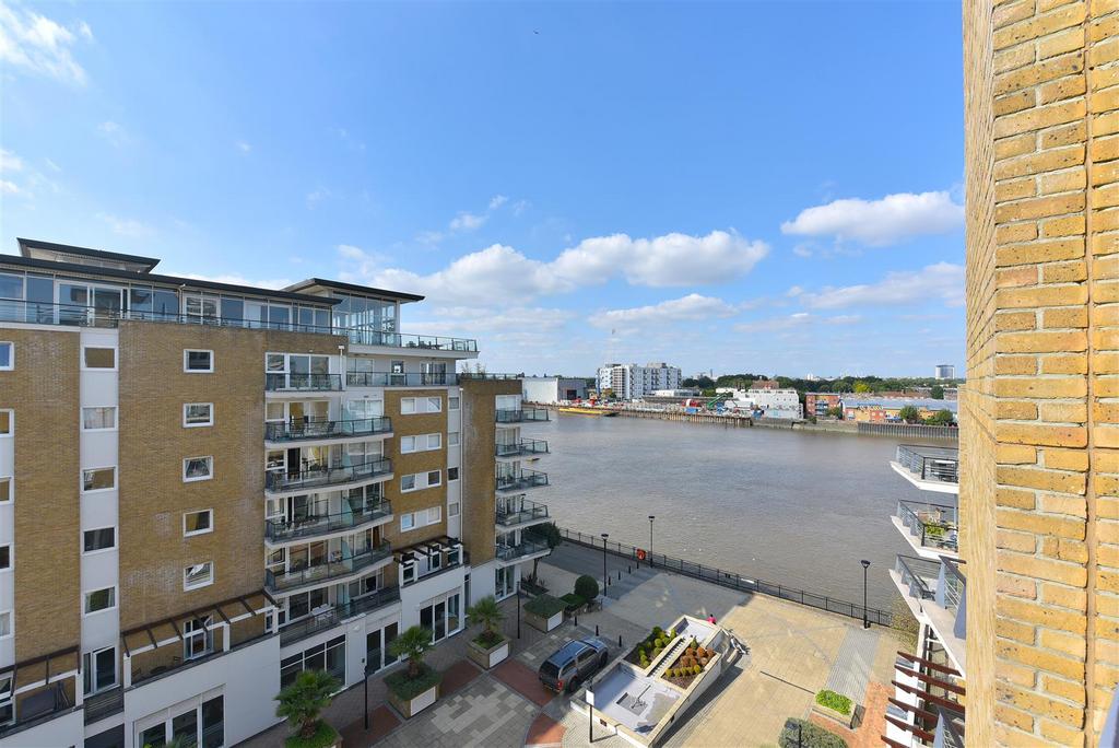 Flat 116, Dolphin House, (3).JPG