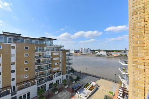 Riverside West, Smugglers Way, London SW18 - River View Apartment