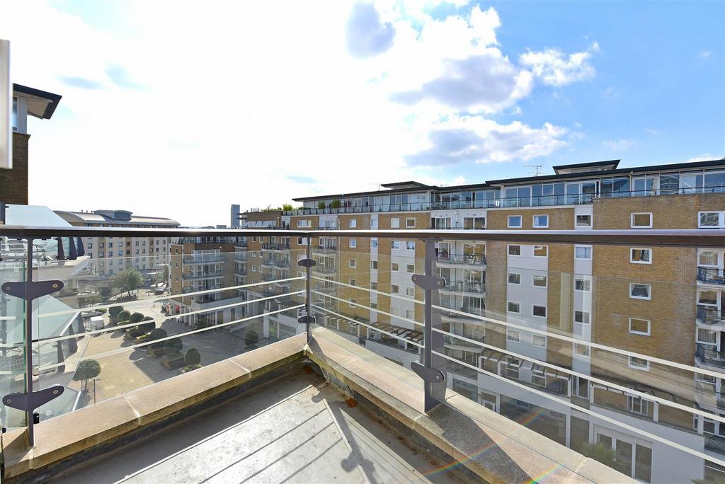 Flat 116, Dolphin House, (2).JPG