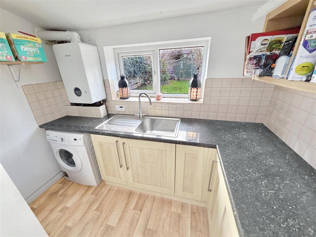 Kitchen 5